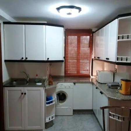 2 Bedrooms At Lage 100 M Away From The Laxe